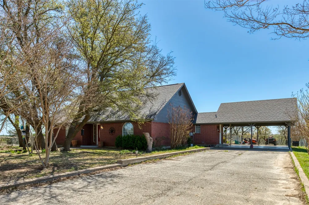 1208 Private Road 1399 Dublin, TX 76446