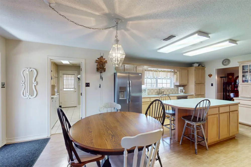 1208 Private Road 1399 Dublin, TX 76446