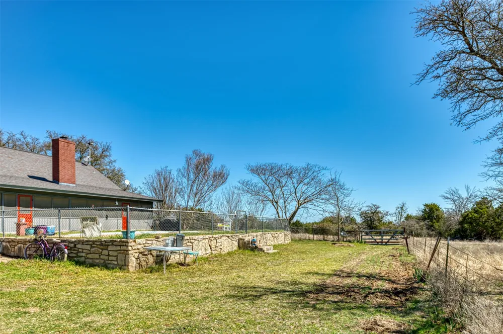 1208 Private Road 1399 Dublin, TX 76446