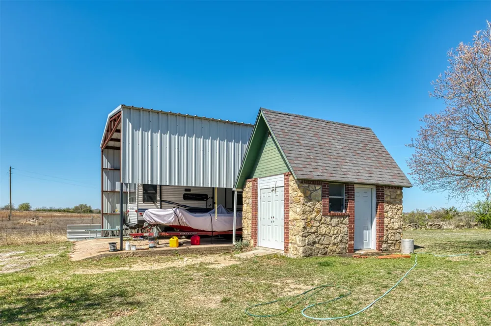 1208 Private Road 1399 Dublin, TX 76446