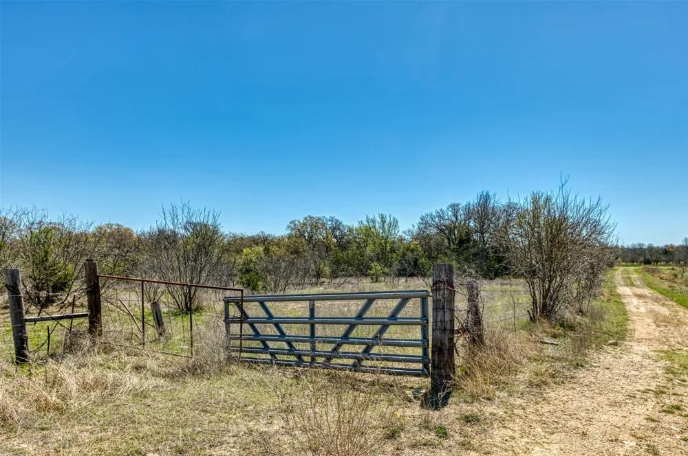 1208 Private Road 1399 Dublin, TX 76446