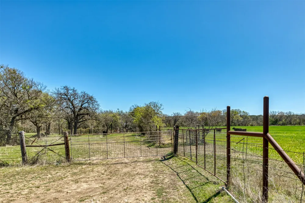 1208 Private Road 1399 Dublin, TX 76446