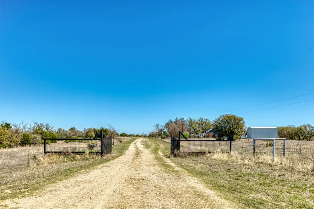 1208 Private Road 1399 Dublin, TX 76446
