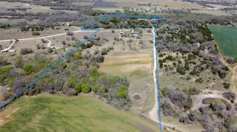 1208 Private Road 1399