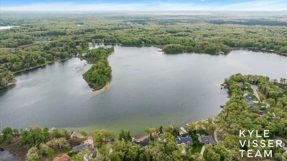 5109 E Manitou Way Newaygo, MI 49337