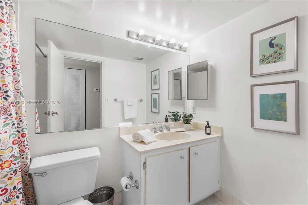 7601 E Treasure Dr #2001 North Bay Village, FL 33141