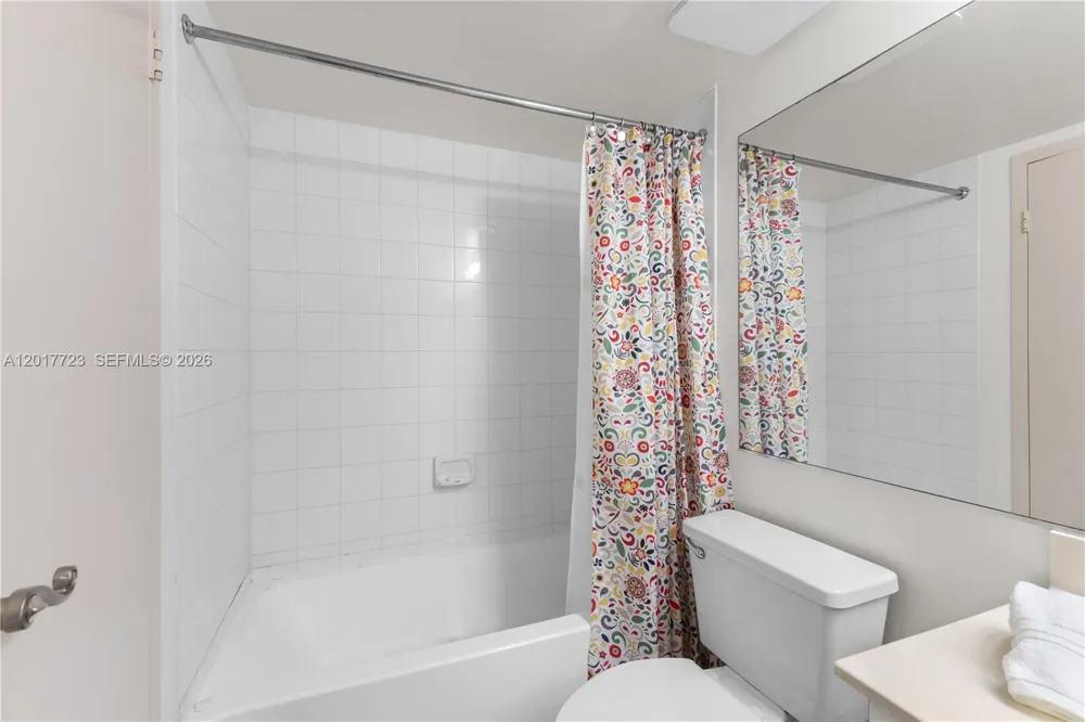 7601 E Treasure Dr #2001 North Bay Village, FL 33141