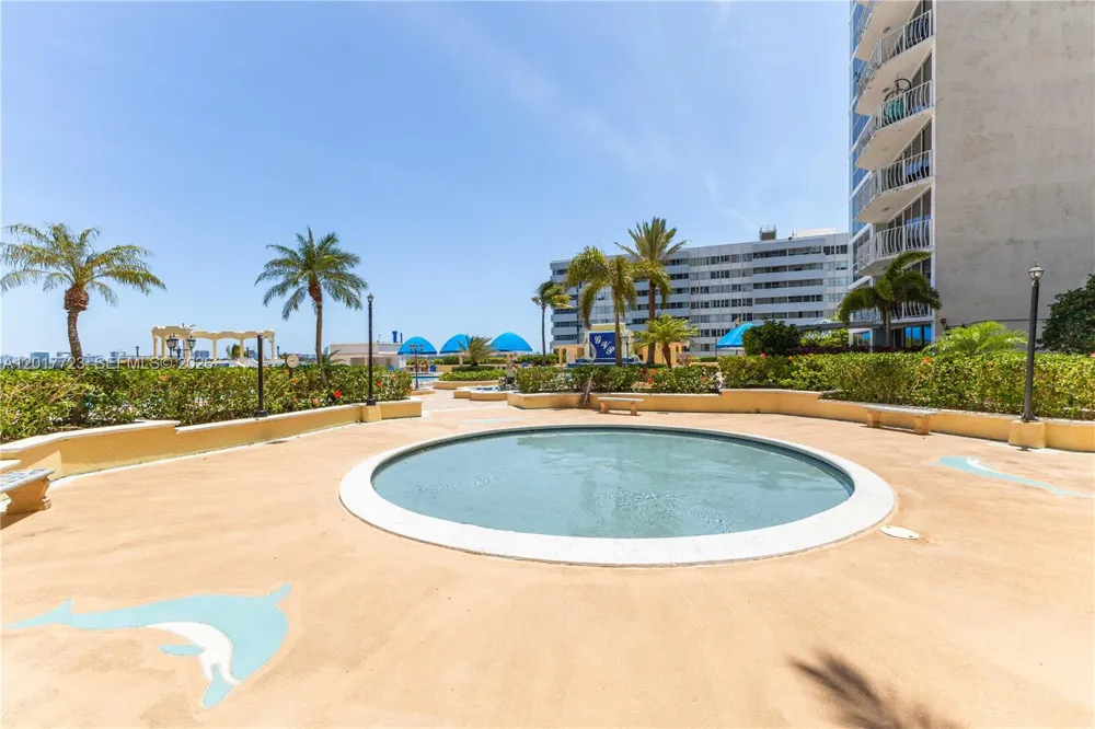 7601 E Treasure Dr #2001 North Bay Village, FL 33141
