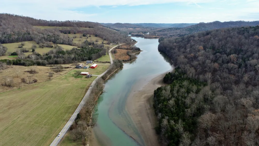 939 Wartrace Hwy Pleasant Shade, TN 37145