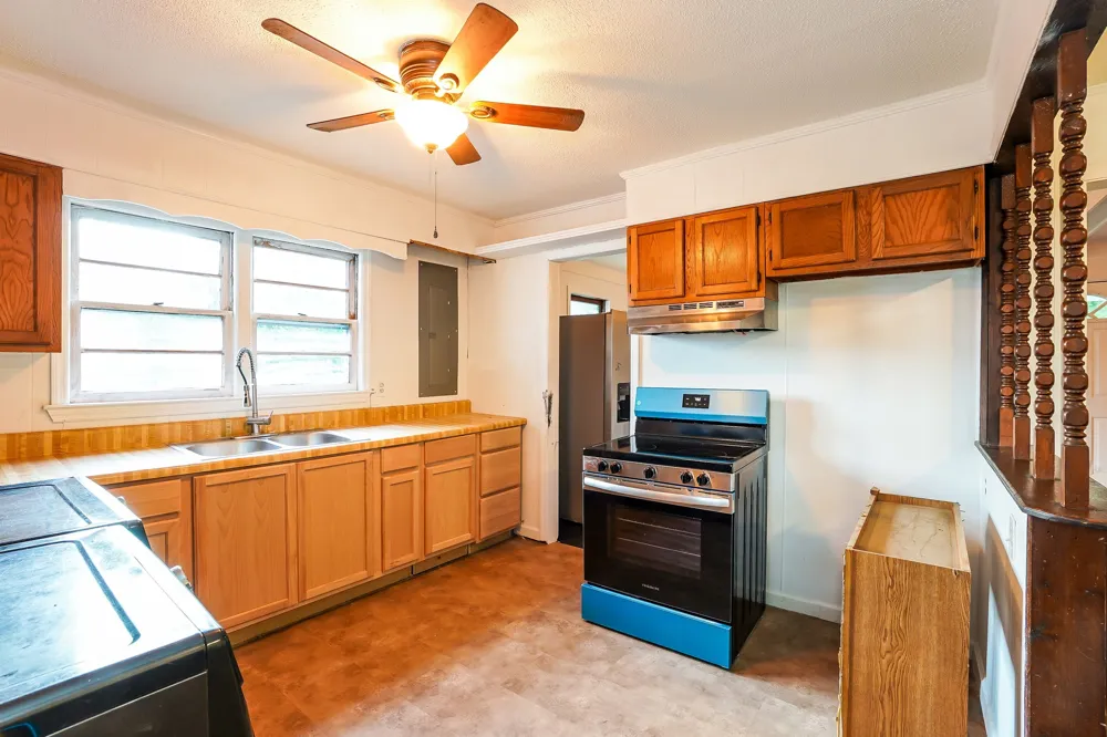 231 Foston Chapel Rd Hopkinsville, KY 42240