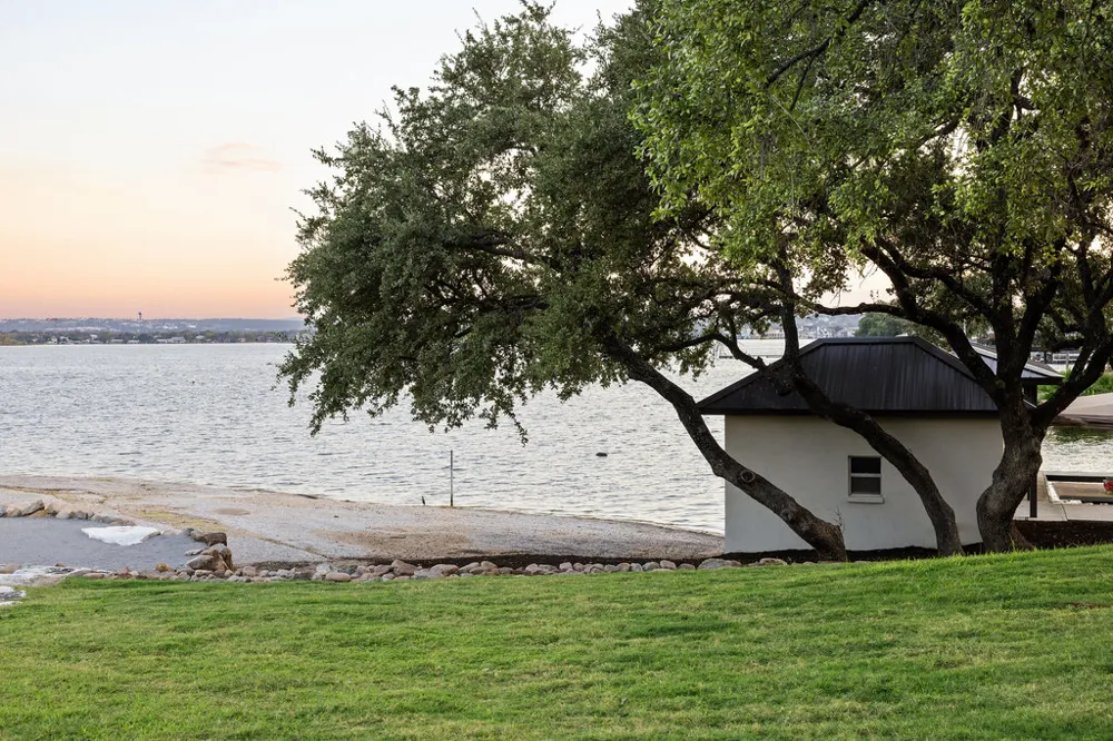2510 Belaire East Lane Granite Shoals, TX 78654