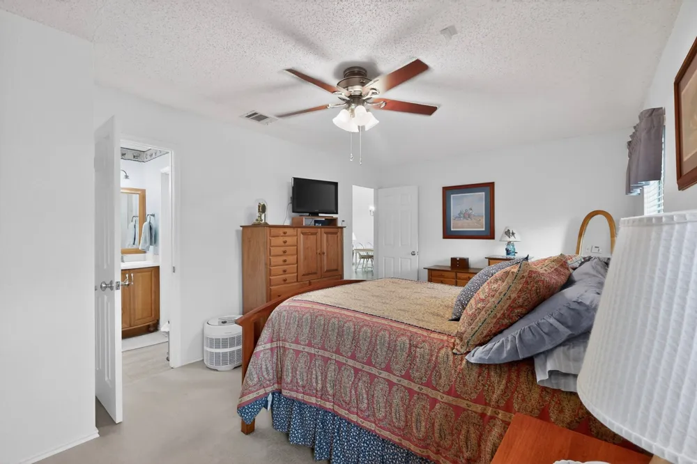 1917 Village Creek Drive Garland, TX 75040
