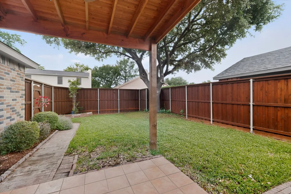 1917 Village Creek Drive Garland, TX 75040