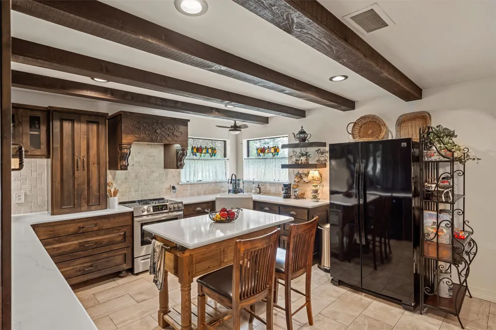 442 Greenbriar Trail Holly Lake Ranch, TX 75765