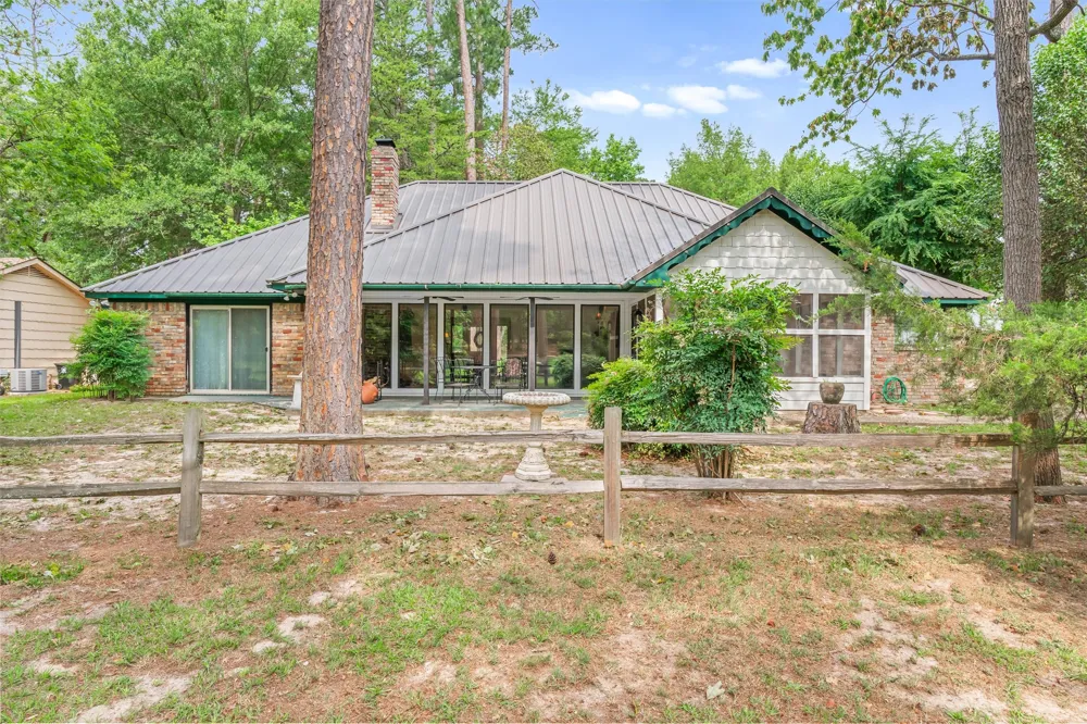 442 Greenbriar Trail Holly Lake Ranch, TX 75765