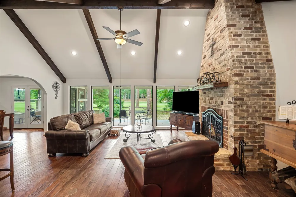 442 Greenbriar Trail Holly Lake Ranch, TX 75765