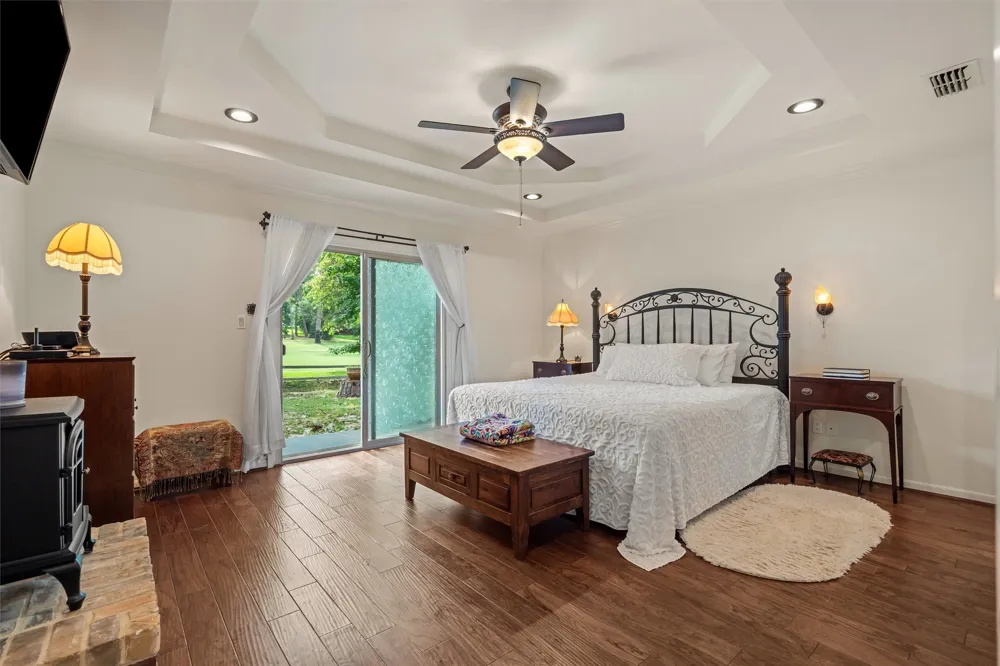 442 Greenbriar Trail Holly Lake Ranch, TX 75765