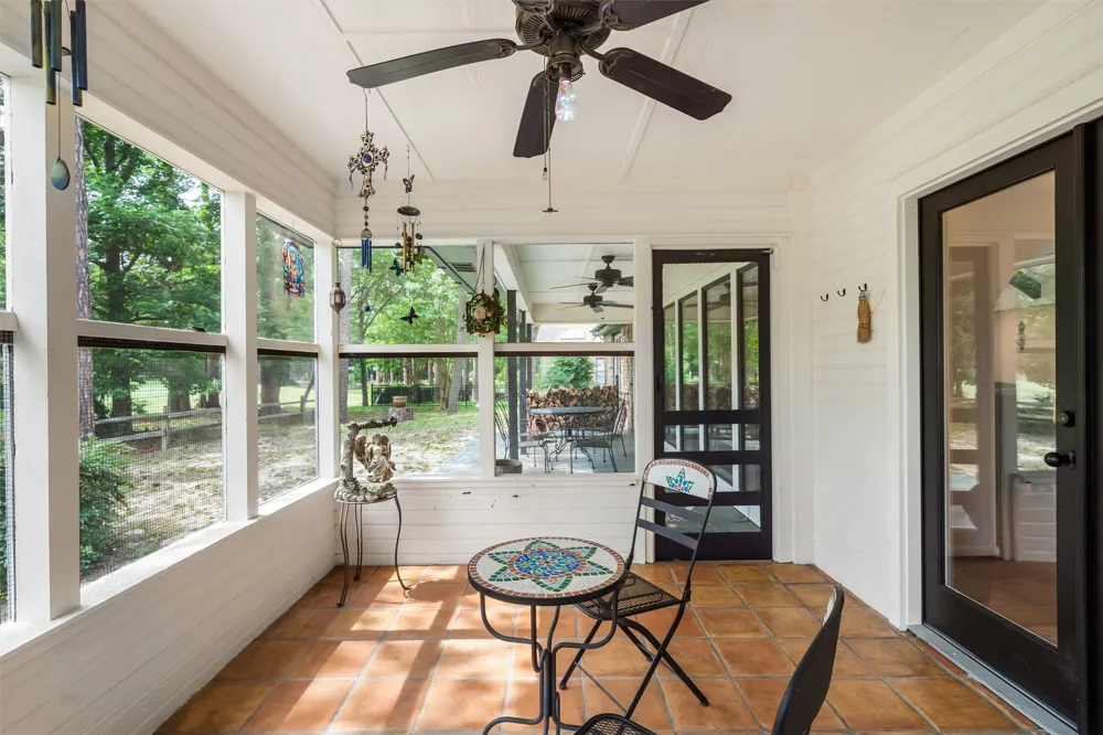 442 Greenbriar Trail Holly Lake Ranch, TX 75765