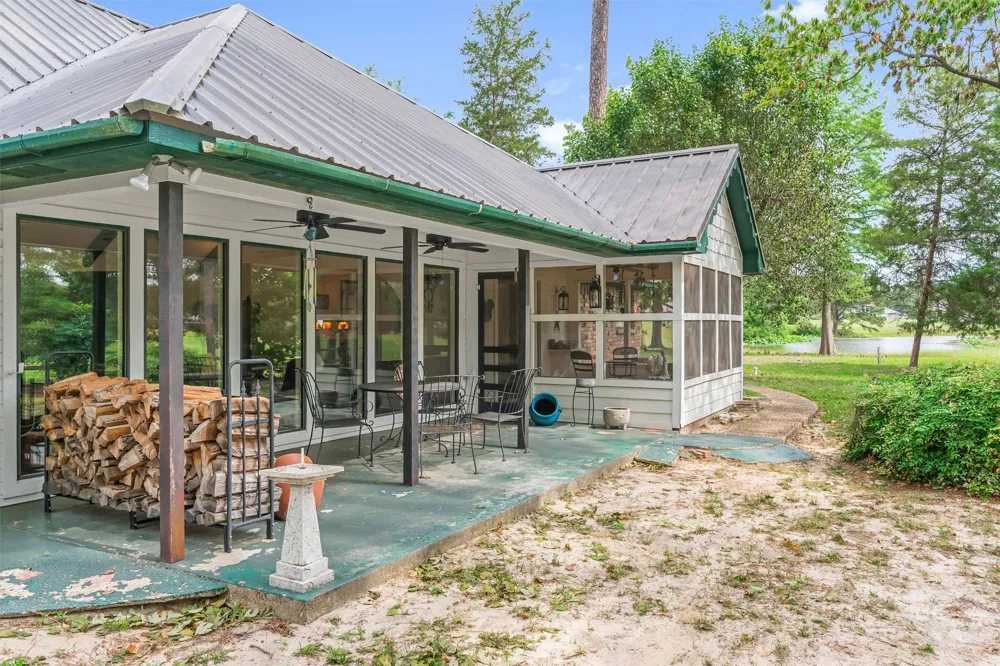 442 Greenbriar Trail Holly Lake Ranch, TX 75765