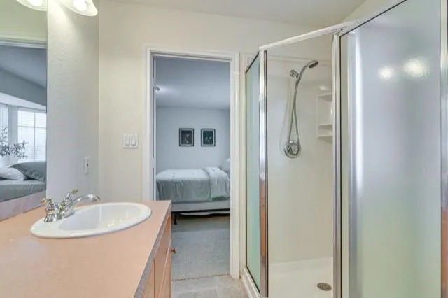 605 6 STREET #D Kemah, TX 77565