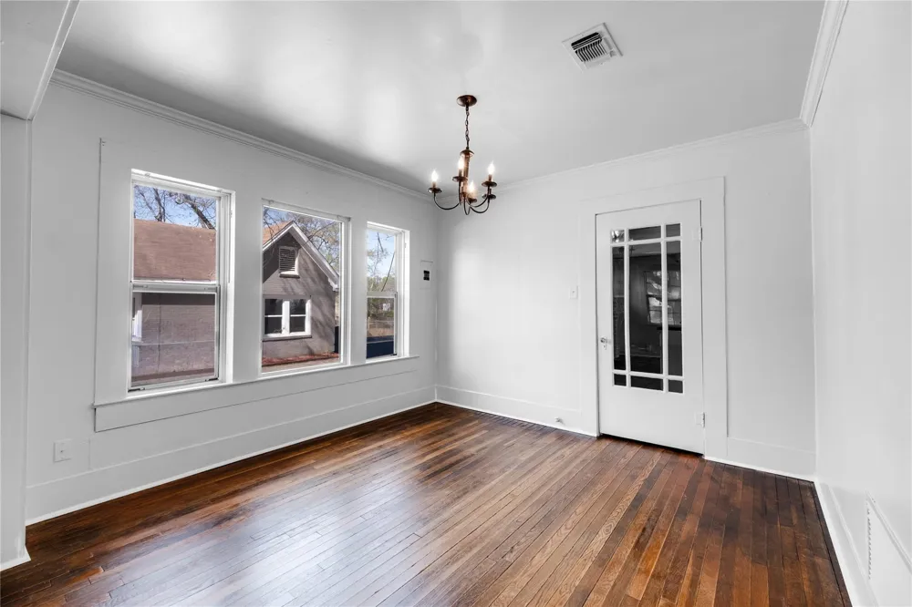 1106 W Rusk St Street Jacksonville, TX 75766