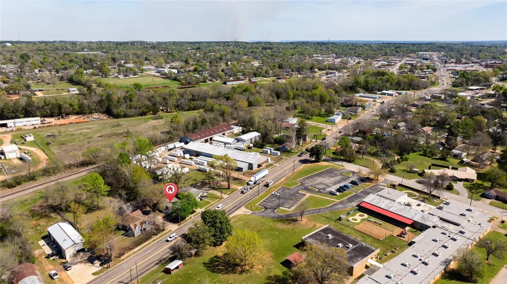 1106 W Rusk St Street Jacksonville, TX 75766