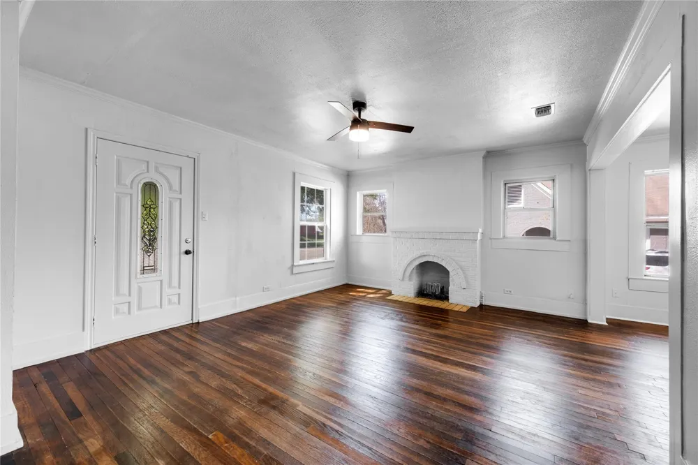 1106 W Rusk St Street Jacksonville, TX 75766