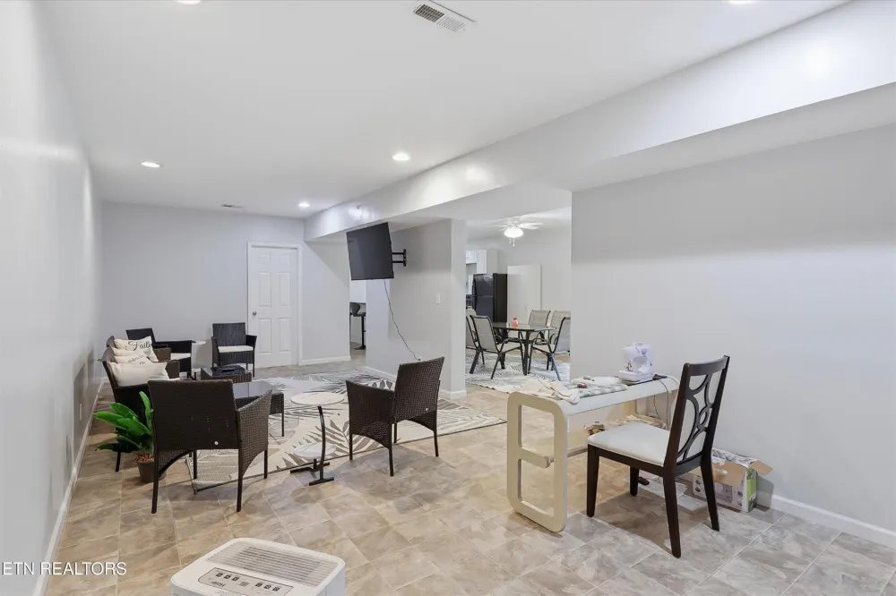105 Cottage Drive Ten Mile, TN 37880