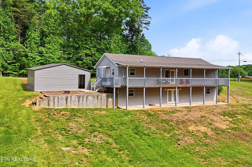105 Cottage Drive Ten Mile, TN 37880