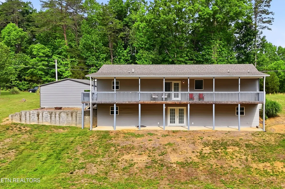 105 Cottage Drive Ten Mile, TN 37880