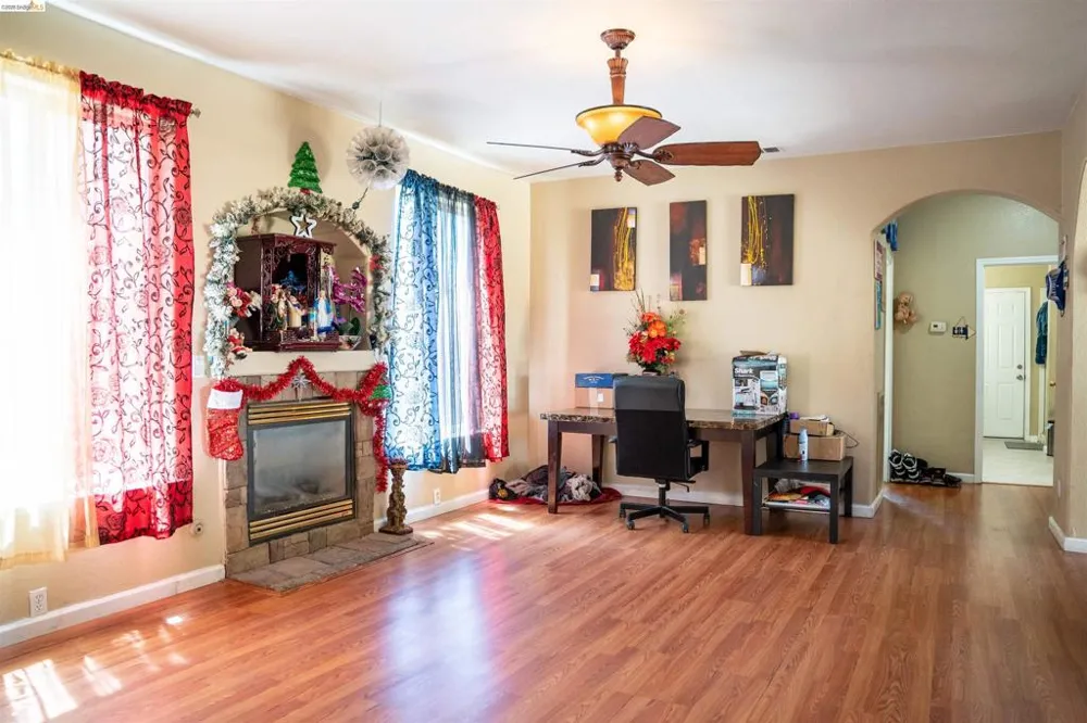 505 Tuscany Ct Patterson, CA 95363