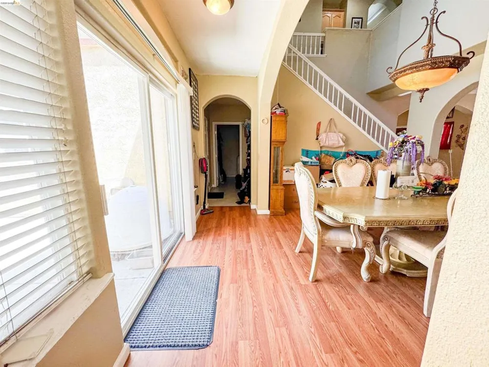 505 Tuscany Ct Patterson, CA 95363