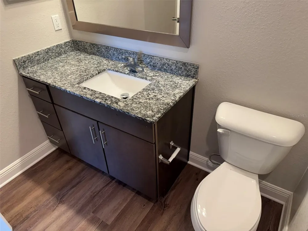 2460 ANN ROU ROAD #606 Tavares, FL 32778