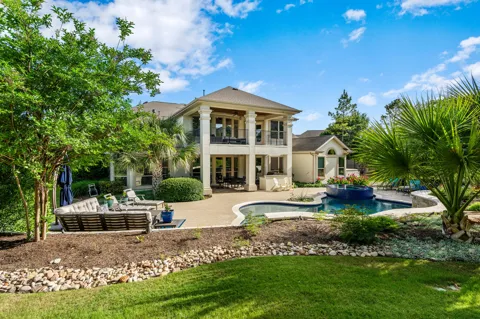 3925 Veneto Circle