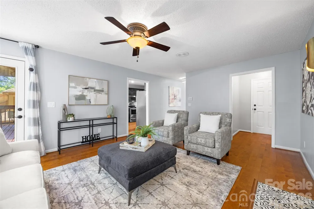 7057 Mariners Court Tega Cay, SC 29708