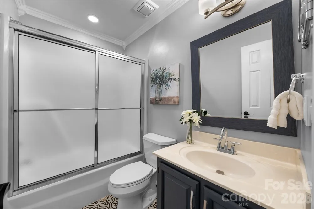 7057 Mariners Court Tega Cay, SC 29708