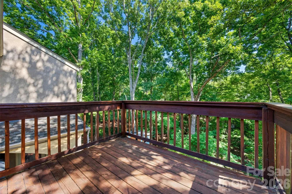7057 Mariners Court Tega Cay, SC 29708