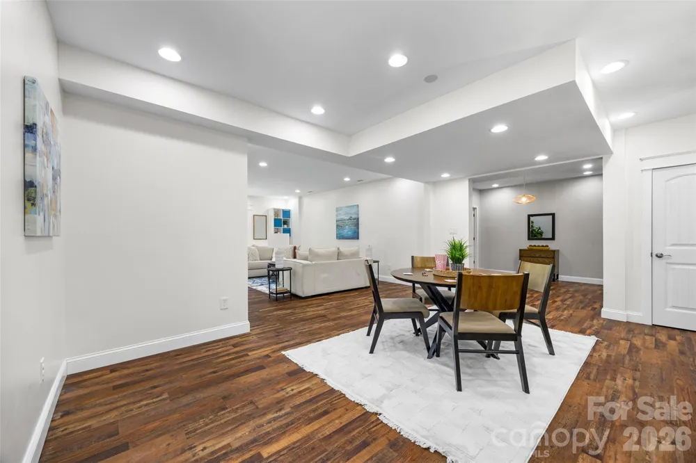 7057 Mariners Court Tega Cay, SC 29708
