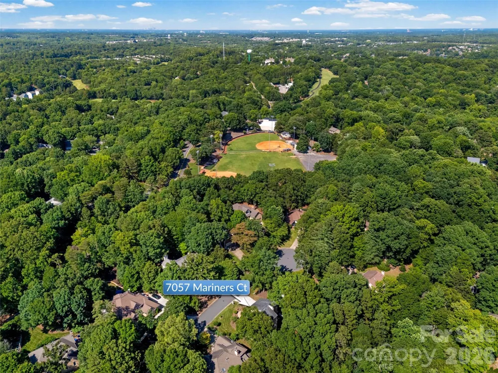 7057 Mariners Court Tega Cay, SC 29708