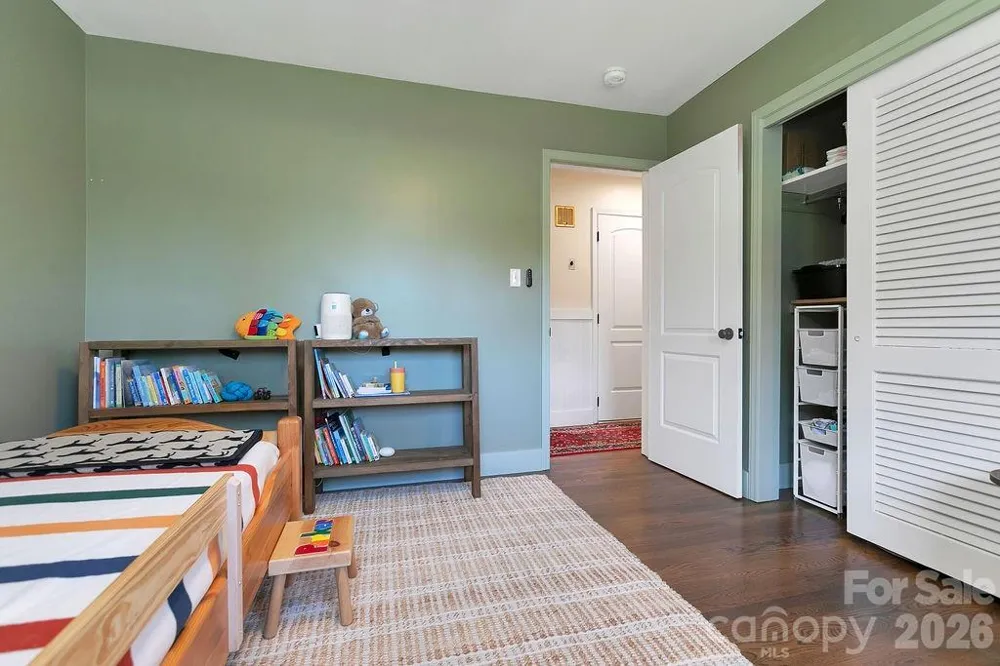 84 Far Hills Terrace Brevard, NC 28712