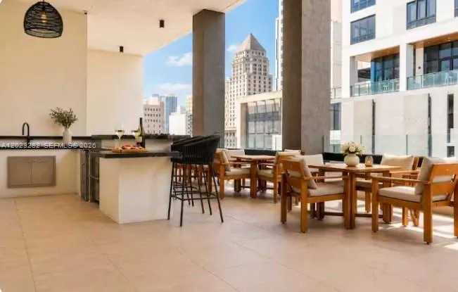 225 Miami Ave #2108 Miami, FL 33128