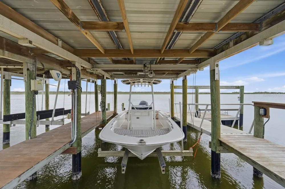 7050 TURTLEMOUND ROAD New Smyrna Beach, FL 32169