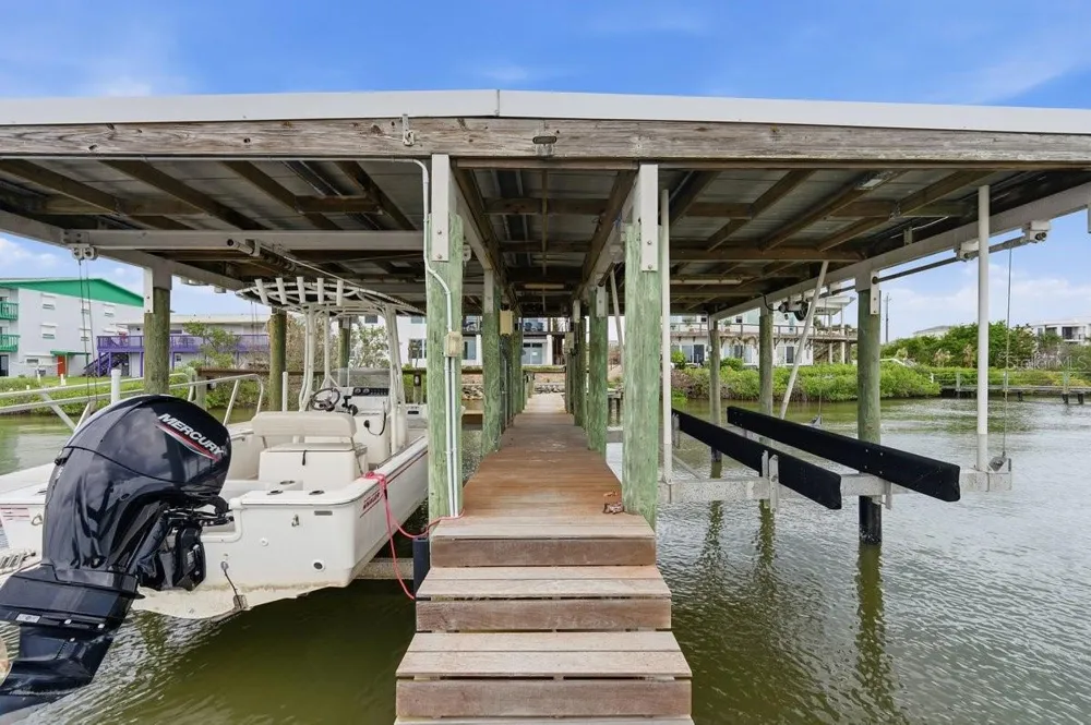 7050 TURTLEMOUND ROAD New Smyrna Beach, FL 32169