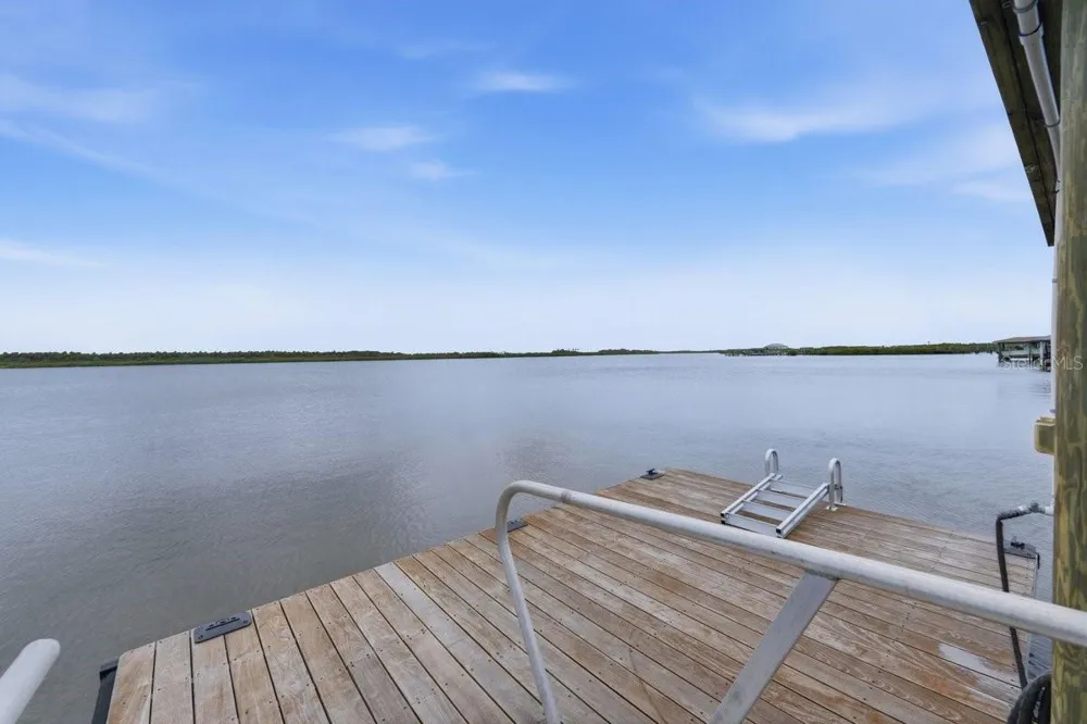 7050 TURTLEMOUND ROAD New Smyrna Beach, FL 32169