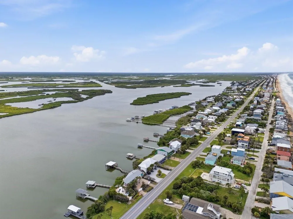 7050 TURTLEMOUND ROAD New Smyrna Beach, FL 32169