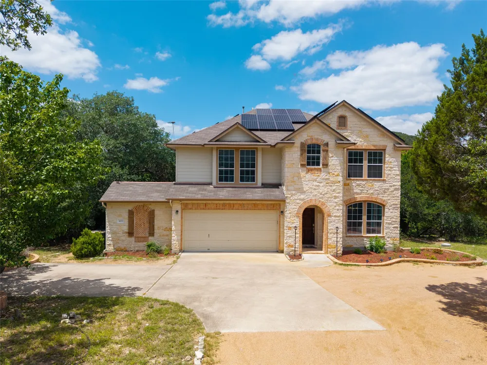 8122 Lime Creek Road Volente, TX 78641