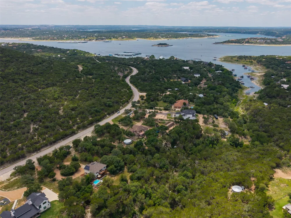 8122 Lime Creek Road Volente, TX 78641