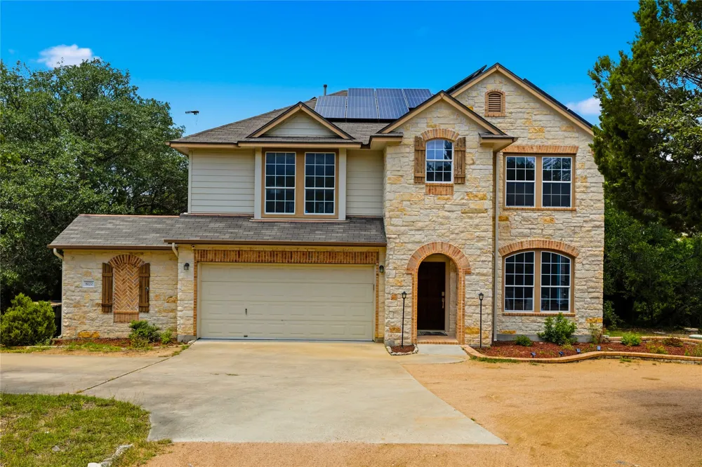 8122 Lime Creek Road Volente, TX 78641