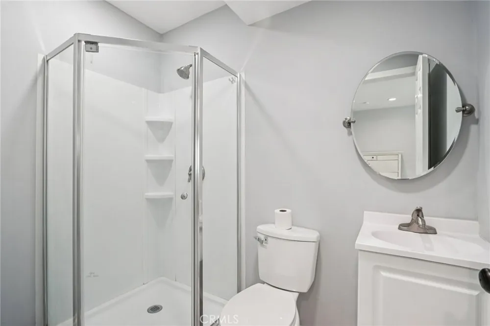 14657 Novice Street Panorama City, CA 91402