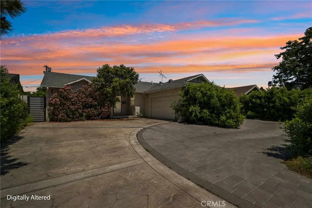 14657 Novice Street Panorama City, CA 91402